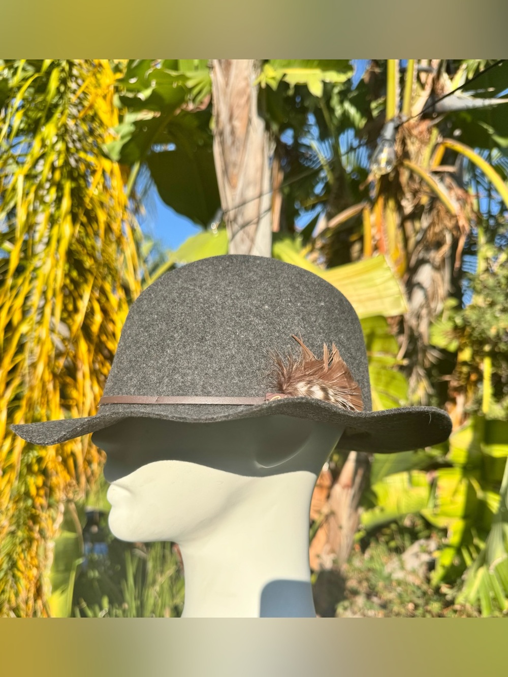Bailey of Hollywood wool hat
Sz XL